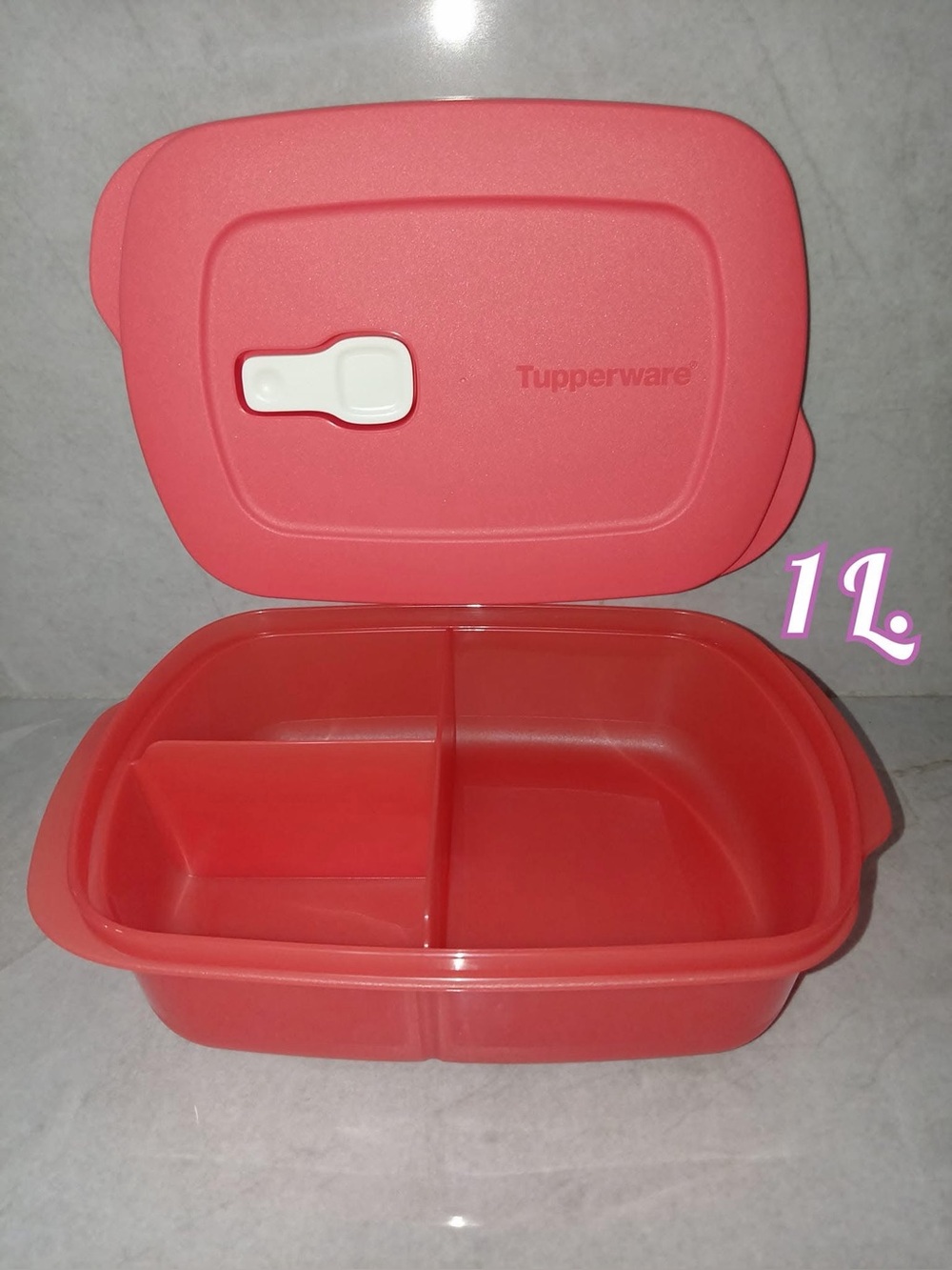 Tupperware Crystalwave Plus 4 Cup Microwave Rectangular Dish Container